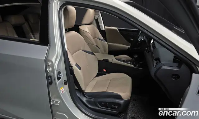Lexus ES 2019 2.5 автомат (гидро), миниатюра 12
