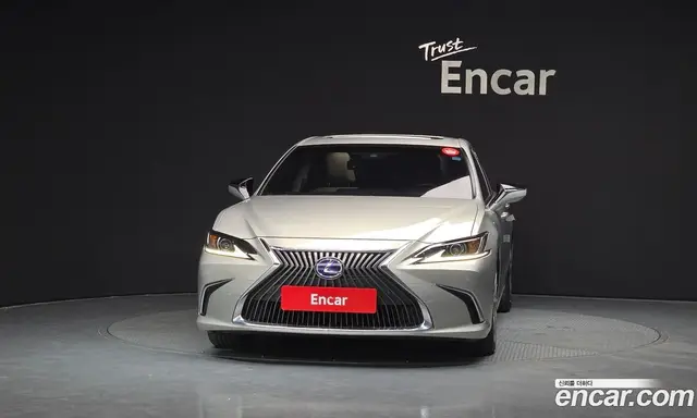 Lexus ES 2019 2.5 автомат (гидро), миниатюра 3 Lexus ES 2019 2.5 автомат (гидро), миниатюра 3