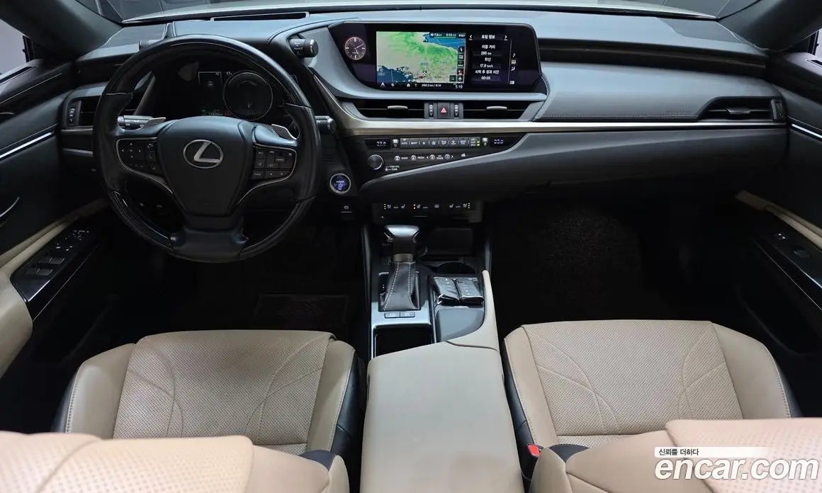 Lexus ES 2019 2.5 автомат (гидро), фото 7 Lexus ES 2019 2.5 автомат (гидро), фото 7