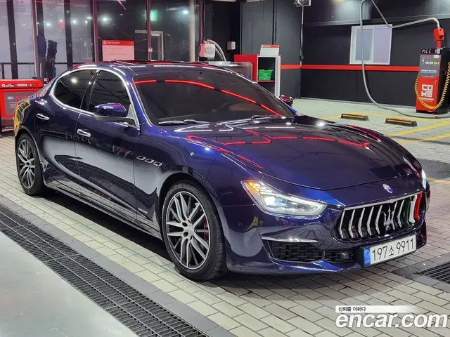 Maserati Ghibli 2018 3.0 автомат (гидро), миниатюра 2 Maserati Ghibli 2018 3.0 автомат (гидро), миниатюра 2