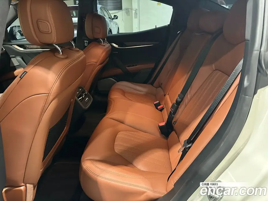 Maserati Ghibli 2023 2.0 автомат (гидро), фото 12 Maserati Ghibli 2023 2.0 автомат (гидро), фото 12