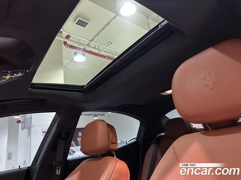 Maserati Ghibli 2023 2.0 автомат (гидро), фото 14 Maserati Ghibli 2023 2.0 автомат (гидро), фото 14