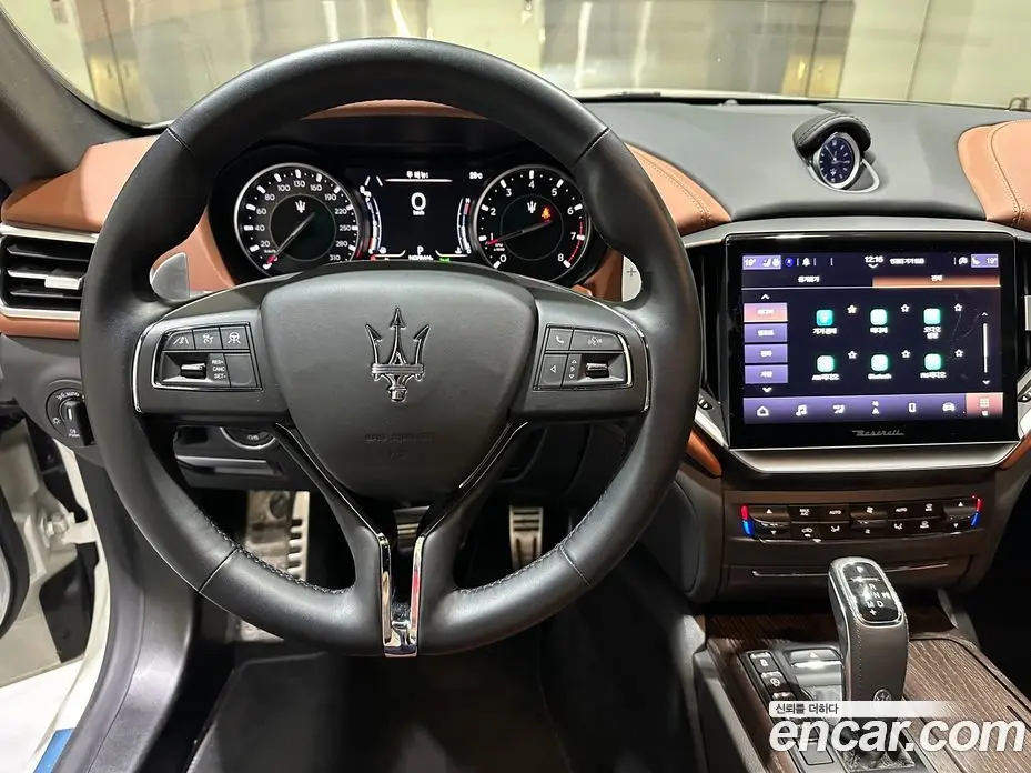 Maserati Ghibli 2023 2.0 автомат (гидро), фото 10 Maserati Ghibli 2023 2.0 автомат (гидро), фото 10
