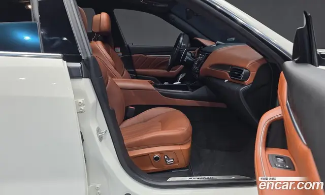 Maserati Levante 2022 2.0 автомат (гидро), миниатюра 11 Maserati Levante 2022 2.0 автомат (гидро), миниатюра 11