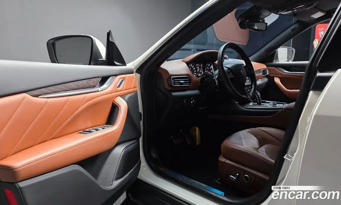 Maserati Levante 2022 2.0 автомат (гидро), фото 10 Maserati Levante 2022 2.0 автомат (гидро), фото 10