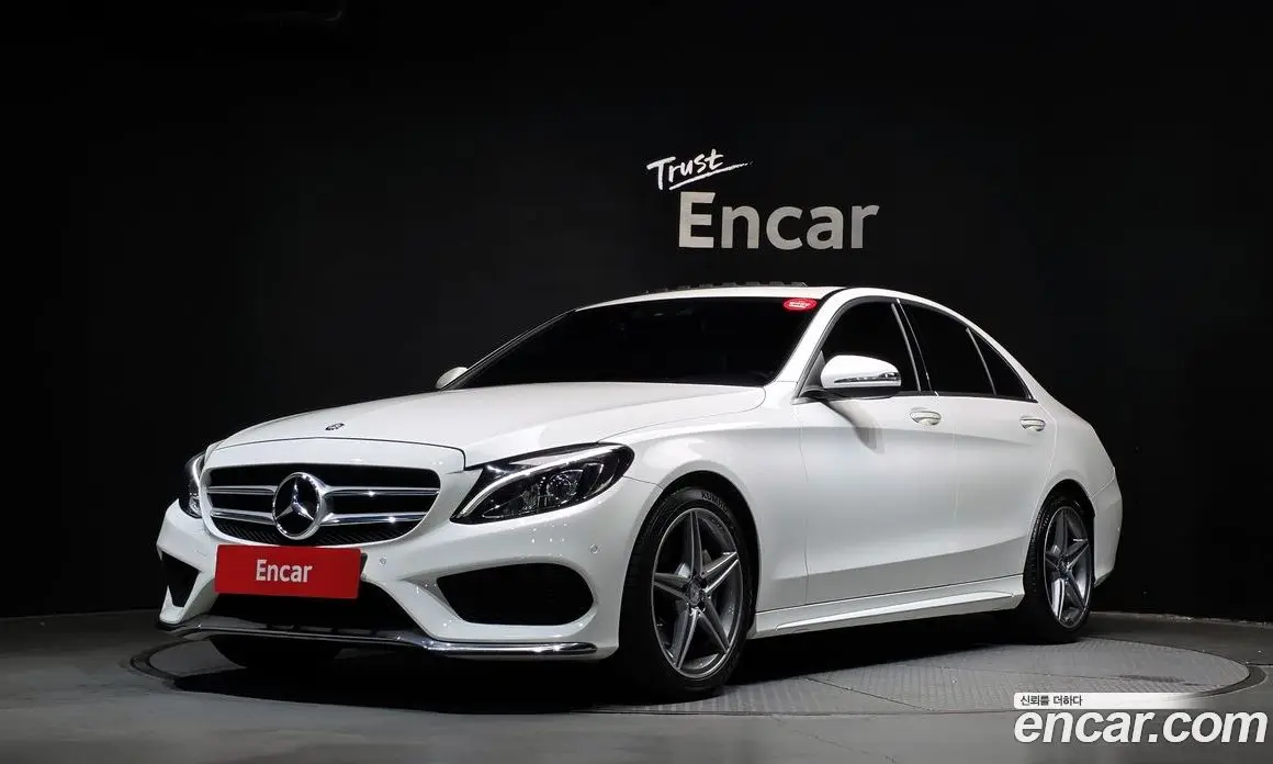 Mercedes-Benz C-Class 2016 2.0 гидро, фото 1 Mercedes-Benz C-Class 2016 2.0 гидро, фото 1