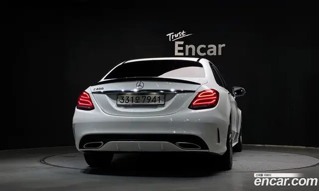 Mercedes-Benz C-Class 2016 2.0 гидро, миниатюра 4 Mercedes-Benz C-Class 2016 2.0 гидро, миниатюра 4