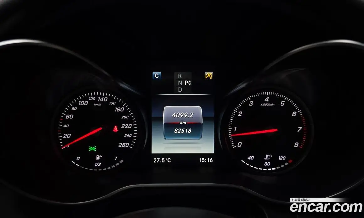 Mercedes-Benz C-Class 2016 2.0 гидро, фото 8 Mercedes-Benz C-Class 2016 2.0 гидро, фото 8