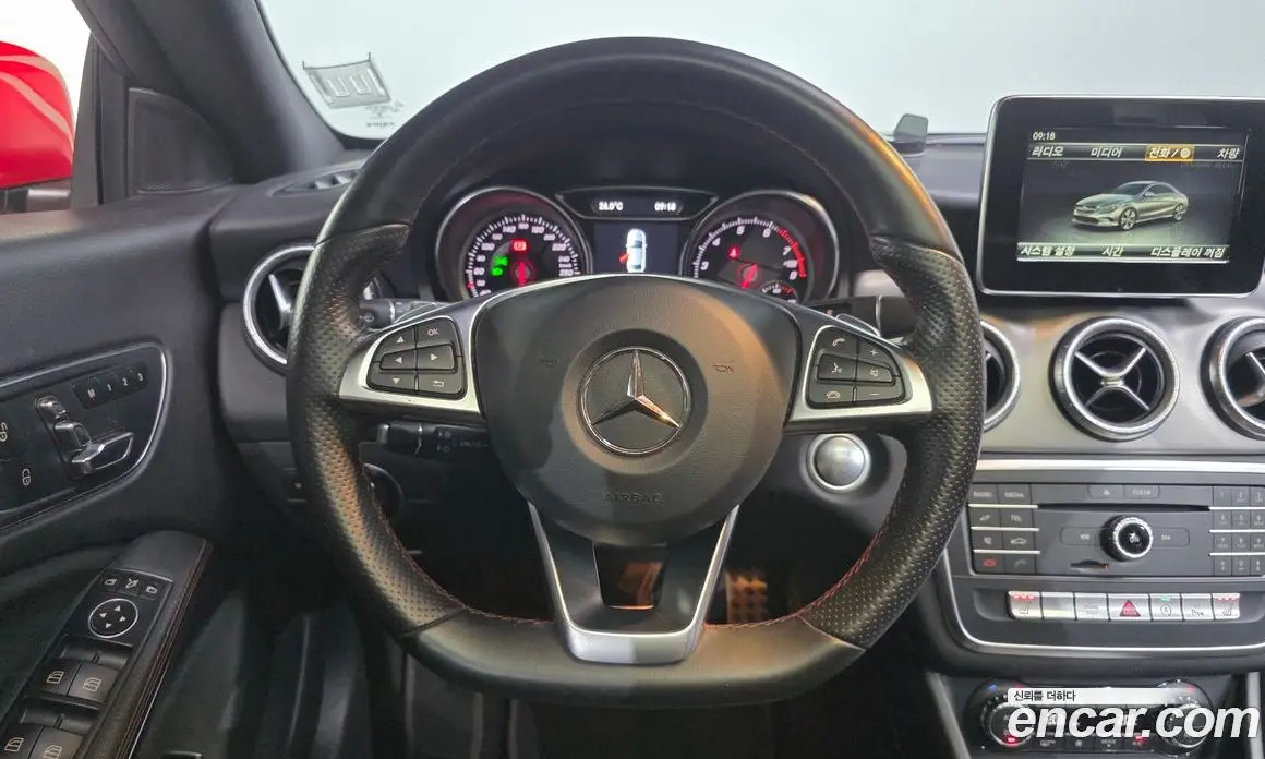 Mercedes-Benz CLA-Class 2018 2.0 гидро, фото 13 Mercedes-Benz CLA-Class 2018 2.0 гидро, фото 13