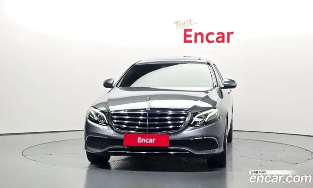 Mercedes-Benz E-Class 2018 1.9 гидро, миниатюра 3 Mercedes-Benz E-Class 2018 1.9 гидро, миниатюра 3