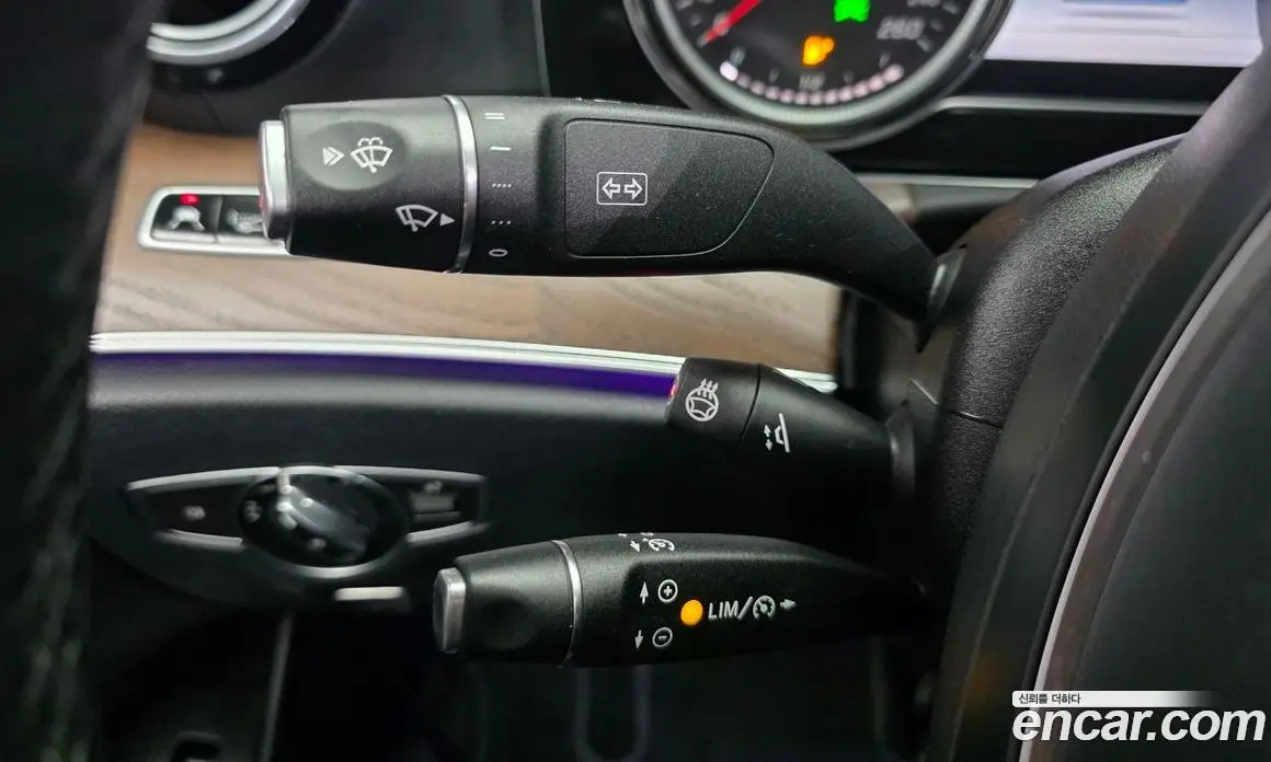 Mercedes-Benz E-Class 2018 1.9 гидро, фото 30 Mercedes-Benz E-Class 2018 1.9 гидро, фото 30