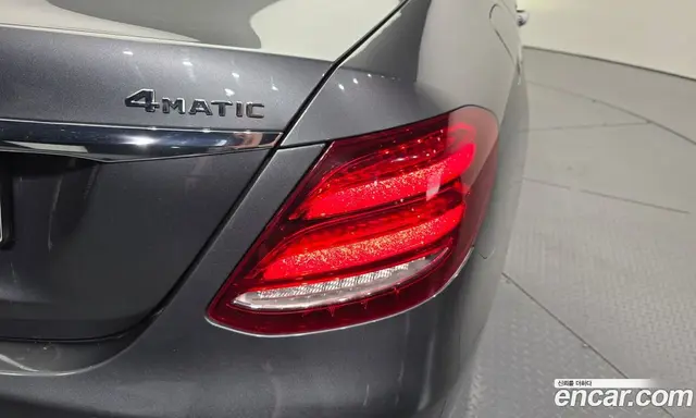 Mercedes-Benz E-Class 2018 1.9 гидро, миниатюра 9 Mercedes-Benz E-Class 2018 1.9 гидро, миниатюра 9