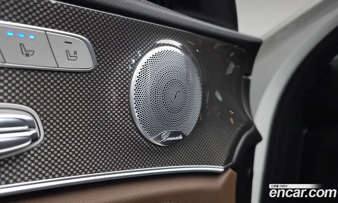 Mercedes-Benz E-Class 2019 3.0 гидро, фото 22 Mercedes-Benz E-Class 2019 3.0 гидро, фото 22