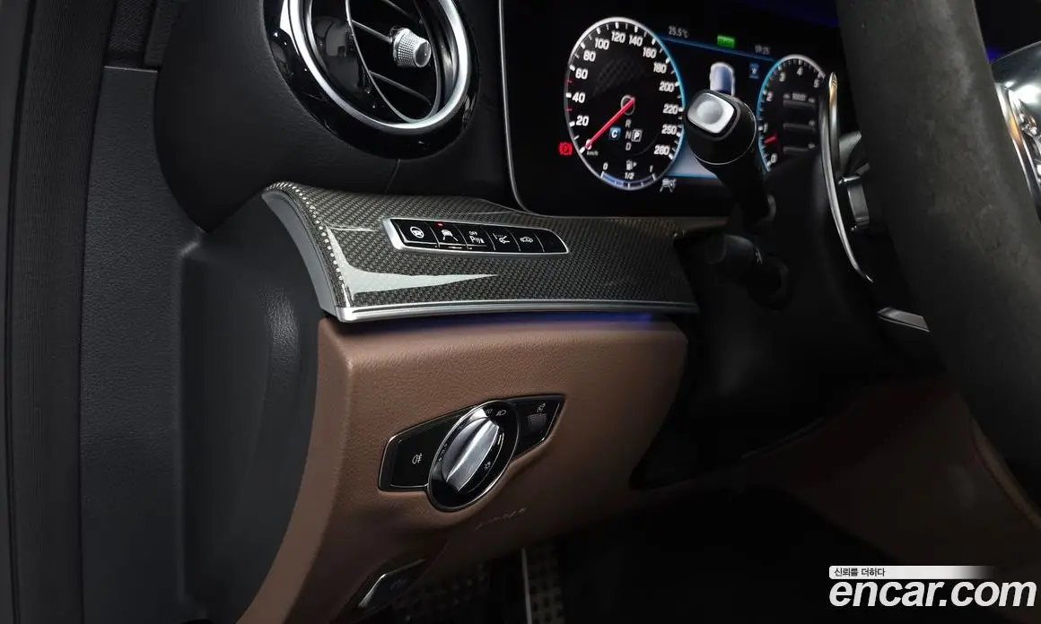 Mercedes-Benz E-Class 2019 3.0 гидро, фото 26 Mercedes-Benz E-Class 2019 3.0 гидро, фото 26