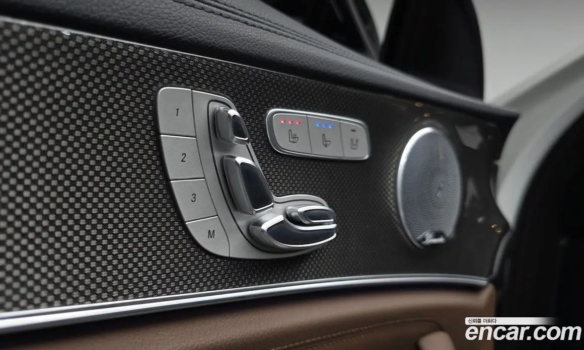 Mercedes-Benz E-Class 2019 3.0 гидро, фото 29 Mercedes-Benz E-Class 2019 3.0 гидро, фото 29
