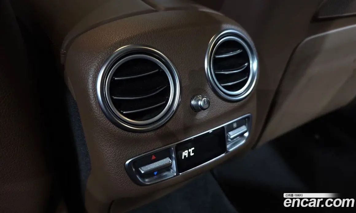Mercedes-Benz E-Class 2019 3.0 гидро, фото 30 Mercedes-Benz E-Class 2019 3.0 гидро, фото 30