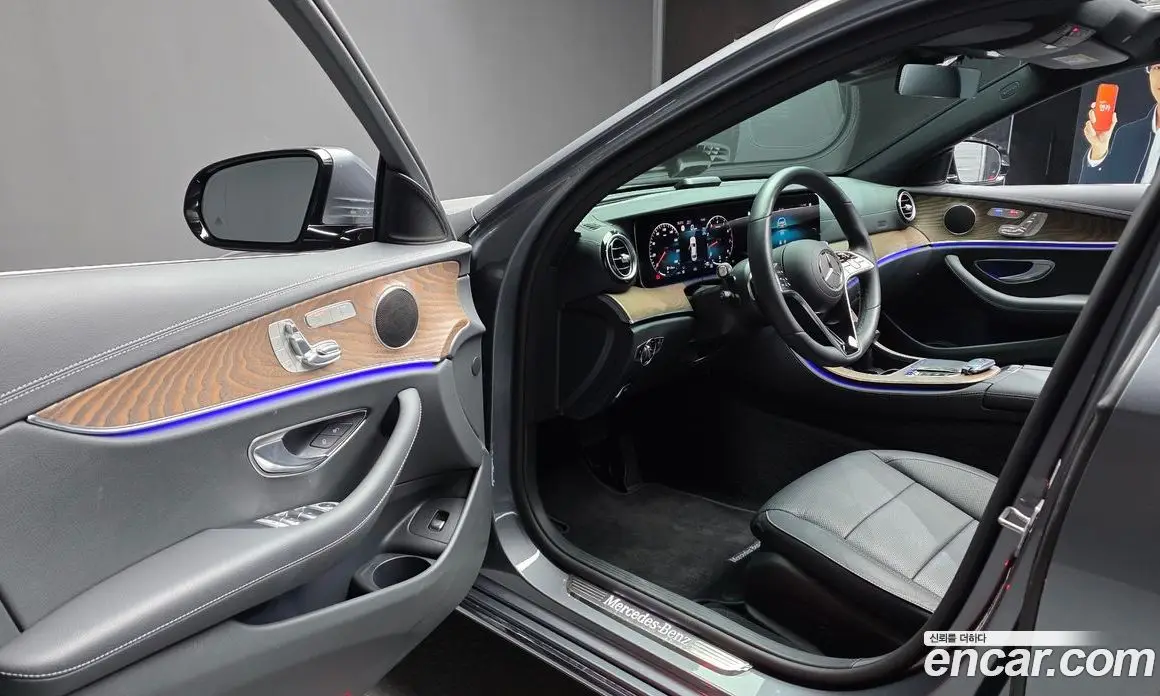 Mercedes-Benz E-Class 2022 2.0 гидро, фото 13