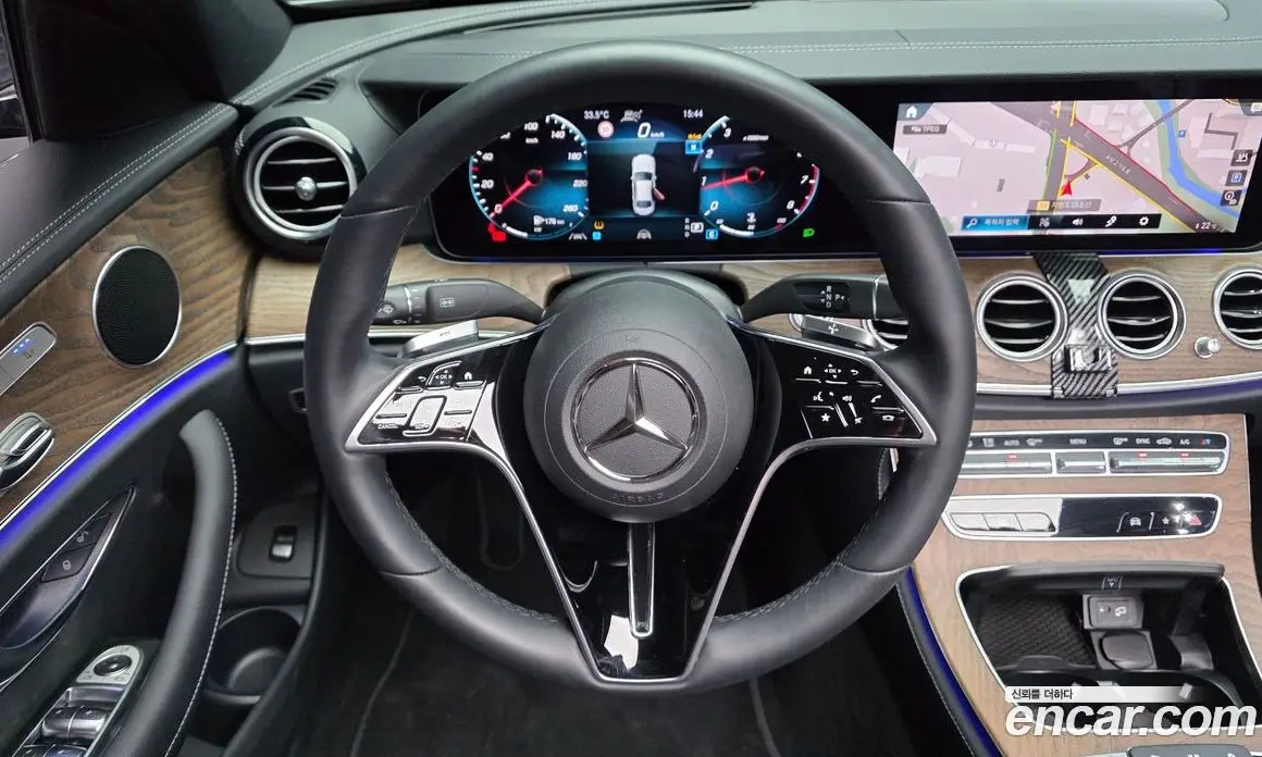 Mercedes-Benz E-Class 2022 2.0 гидро, фото 20