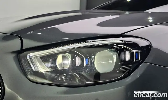 Mercedes-Benz E-Class 2022 2.0 гидро, миниатюра 8