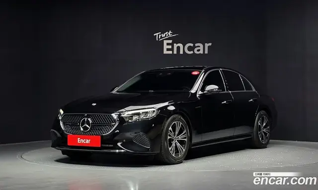 Mercedes-Benz E-Class, 2025, 4 098 км