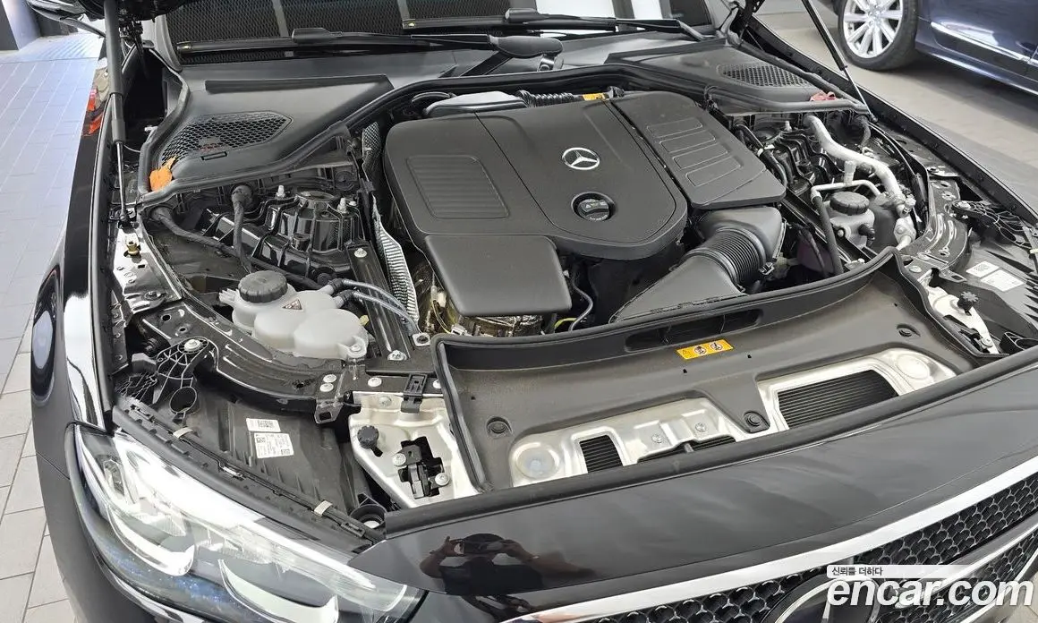 Mercedes-Benz E-Class 2025 2.0 гидро, фото 6 Mercedes-Benz E-Class 2025 2.0 гидро, фото 6