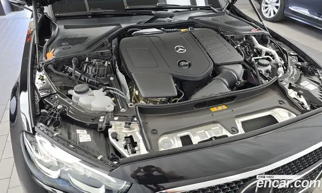 Mercedes-Benz E-Class 2025 2.0 гидро, миниатюра 6 Mercedes-Benz E-Class 2025 2.0 гидро, миниатюра 6