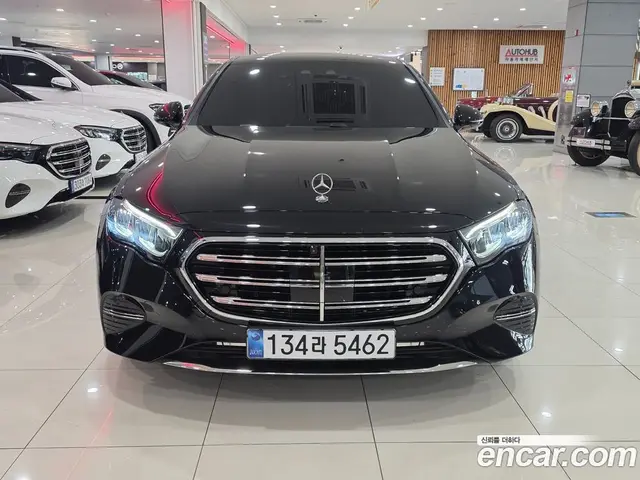 Mercedes-Benz E-Class 2025 2.0 гидро, миниатюра 3