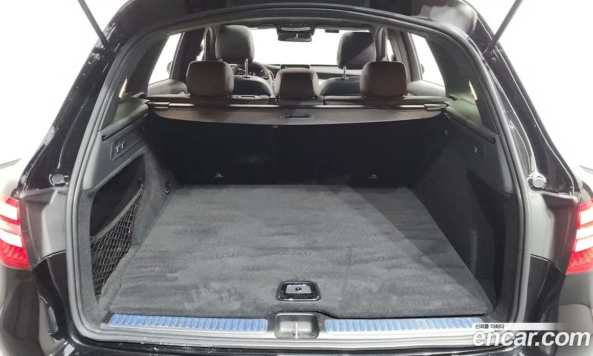 Mercedes-Benz GLC-Class 2017 3.0 гидро, фото 17 Mercedes-Benz GLC-Class 2017 3.0 гидро, фото 17
