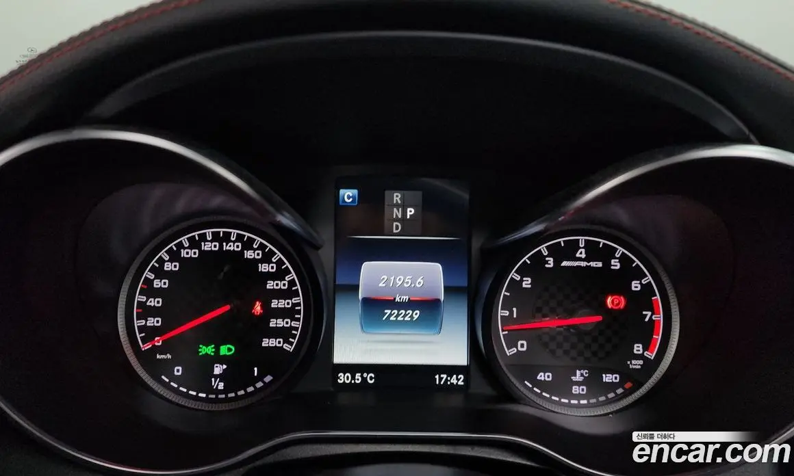 Mercedes-Benz GLC-Class 2017 3.0 гидро, фото 18 Mercedes-Benz GLC-Class 2017 3.0 гидро, фото 18