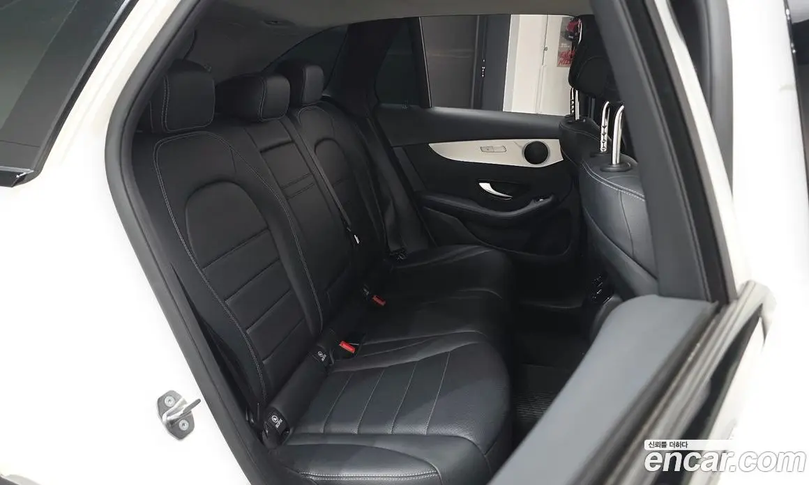 Mercedes-Benz GLC-Class 2018 2.0 гидро, фото 17 Mercedes-Benz GLC-Class 2018 2.0 гидро, фото 17