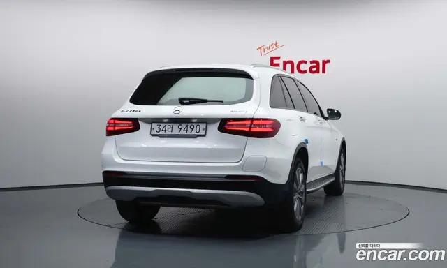 Mercedes-Benz GLC-Class 2018 2.0 гидро, миниатюра 4 Mercedes-Benz GLC-Class 2018 2.0 гидро, миниатюра 4