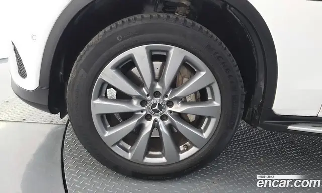 Mercedes-Benz GLC-Class 2018 2.0 гидро, миниатюра 5 Mercedes-Benz GLC-Class 2018 2.0 гидро, миниатюра 5