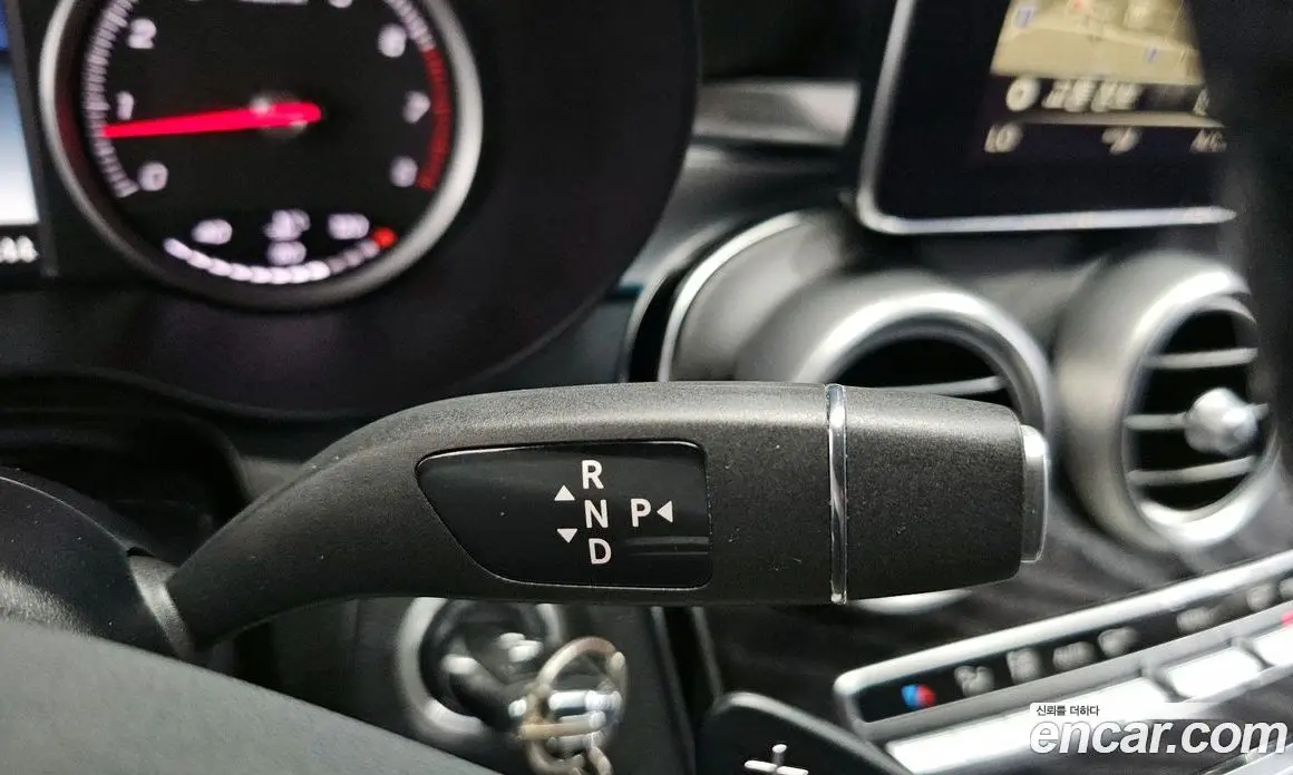 Mercedes-Benz GLC-Class 2019 2.0 гидро, фото 9 Mercedes-Benz GLC-Class 2019 2.0 гидро, фото 9