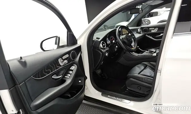 Mercedes-Benz GLC-Class 2019 2.0 гидро, миниатюра 10 Mercedes-Benz GLC-Class 2019 2.0 гидро, миниатюра 10