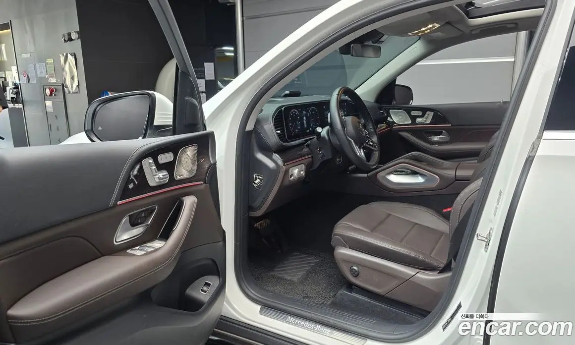 Mercedes-Benz GLE-Class 2023 2.0 гидро, фото 13 Mercedes-Benz GLE-Class 2023 2.0 гидро, фото 13