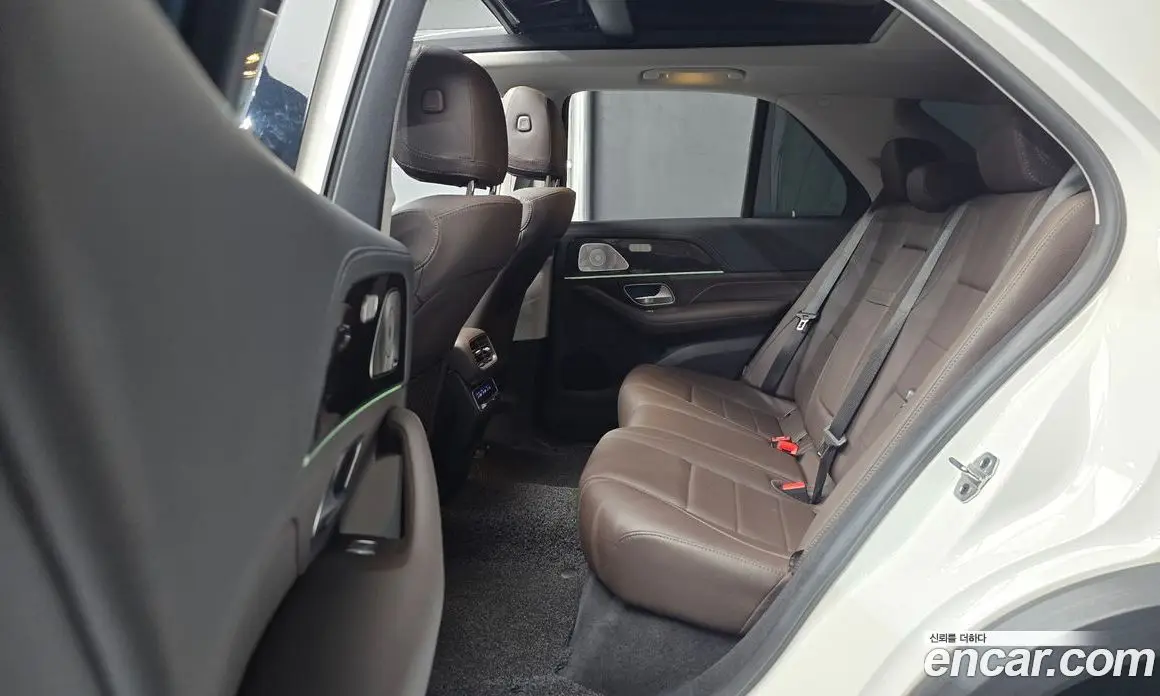 Mercedes-Benz GLE-Class 2023 2.0 гидро, фото 18 Mercedes-Benz GLE-Class 2023 2.0 гидро, фото 18