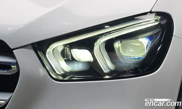 Mercedes-Benz GLE-Class 2023 2.0 гидро, миниатюра 8 Mercedes-Benz GLE-Class 2023 2.0 гидро, миниатюра 8