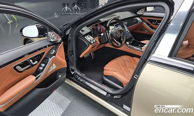 Mercedes-Benz S-Class 2023 4.0 автомат (гидро), миниатюра 10