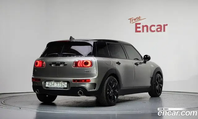 Mini Clubman 2017 2.0 автомат (гидро), миниатюра 2