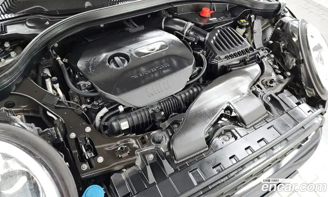Mini Clubman 2017 2.0 автомат (гидро), миниатюра 6