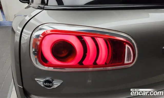 Mini Clubman 2017 2.0 автомат (гидро), миниатюра 9