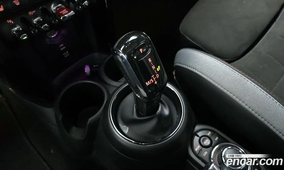 Mini Cooper 2022 2.0 автомат (гидро), фото 12