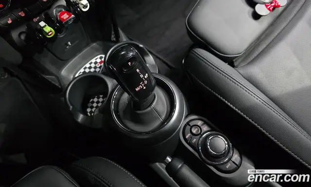Mini Cooper 2024 1.5 автомат (гидро), миниатюра 11