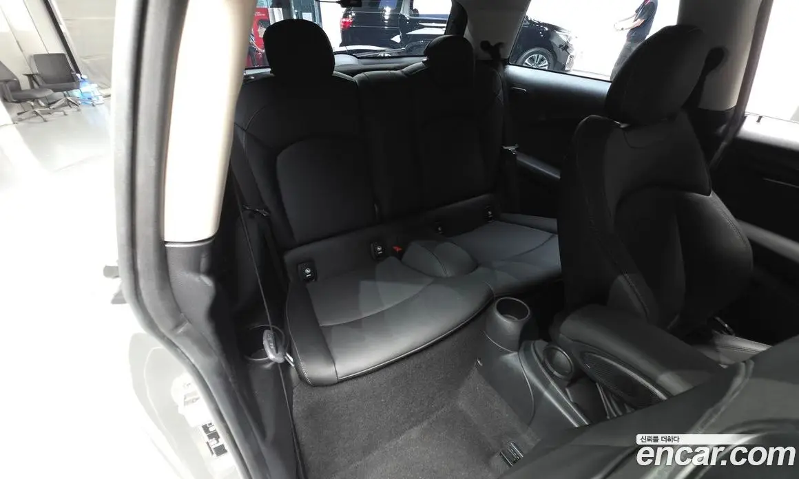 Mini Cooper 2024 1.5 автомат (гидро), фото 17