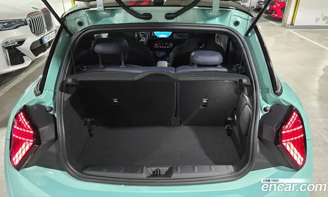 Mini Cooper 2025 2.0 автомат (гидро), миниатюра 12
