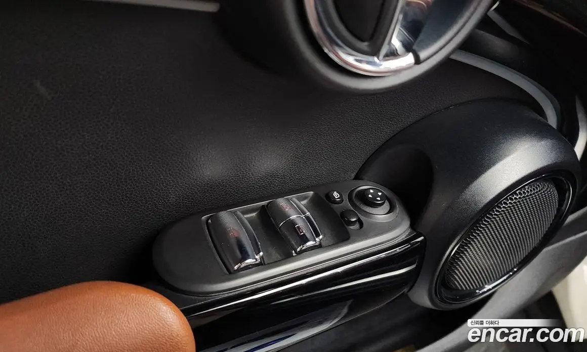 Mini Cooper Convertible 2022 2.0 автомат (гидро), фото 26