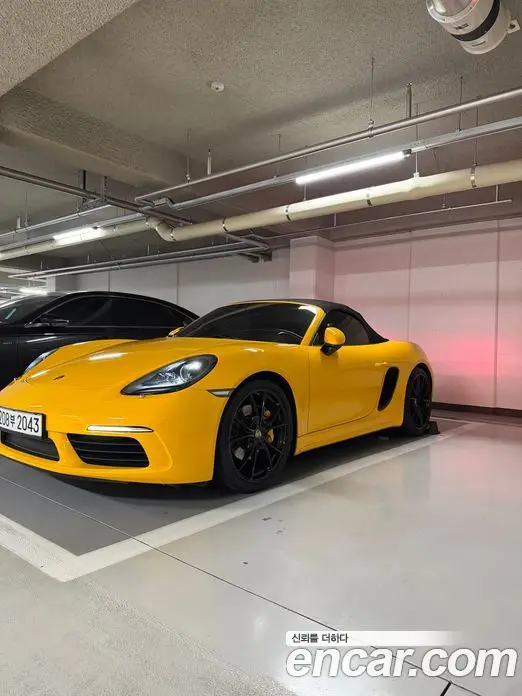 Porsche 718 2018 2.0 автомат (гидро), миниатюра 2