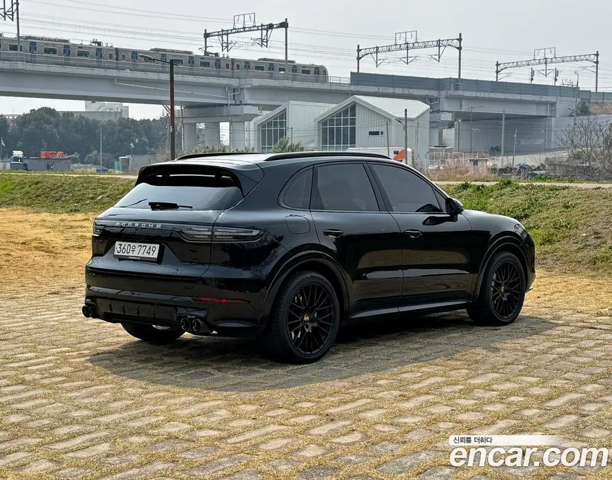 Porsche Cayenne 2020 3.0 автомат (гидро), фото 19