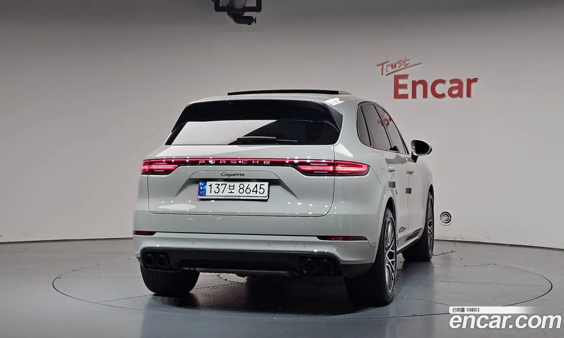 Porsche Cayenne 2023 3.0 автомат (гидро), фото 3