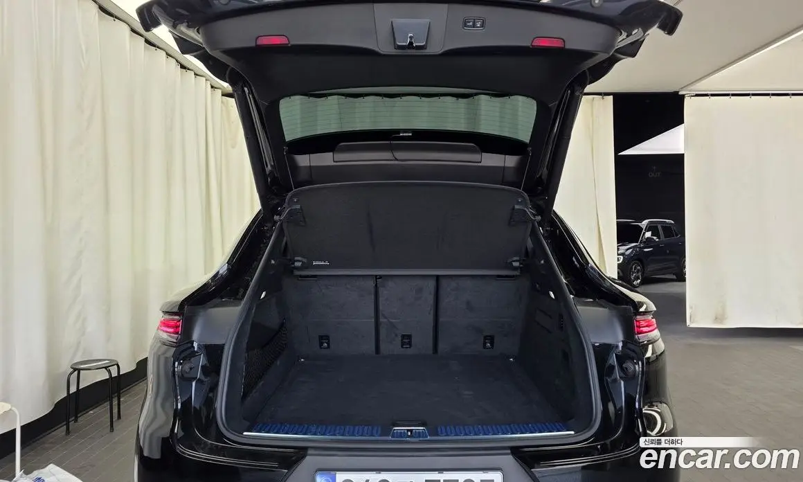 Porsche Cayenne 2024 3.0 автомат (гидро), фото 20